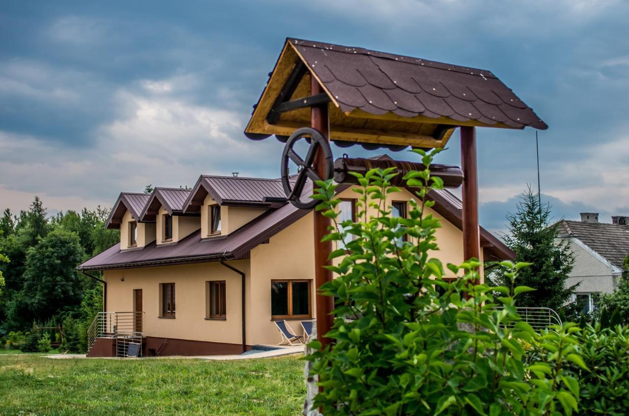 Osrodek Wczasowy "Wczasy Pod Grusza" Hotel Biecz Bagian luar foto
