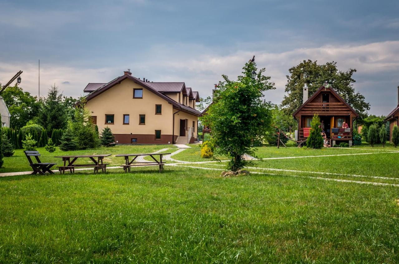 Osrodek Wczasowy "Wczasy Pod Grusza" Hotel Biecz Bagian luar foto