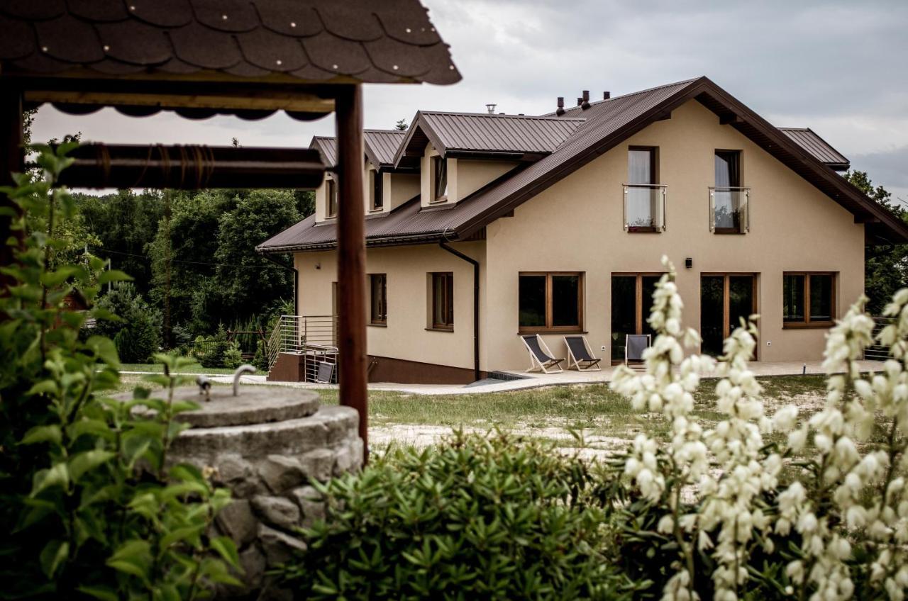 Osrodek Wczasowy "Wczasy Pod Grusza" Hotel Biecz Bagian luar foto