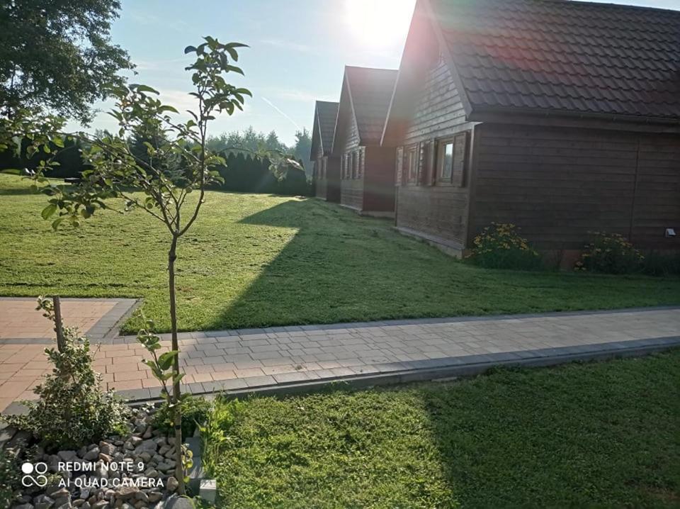 Osrodek Wczasowy "Wczasy Pod Grusza" Hotel Biecz Bagian luar foto