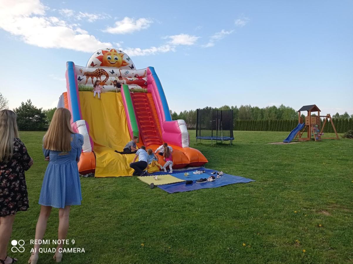 Osrodek Wczasowy "Wczasy Pod Grusza" Hotel Biecz Bagian luar foto