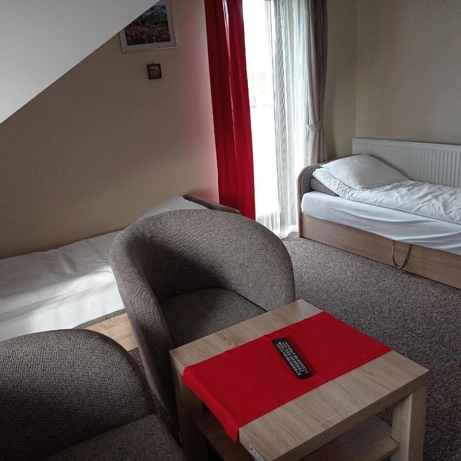 Osrodek Wczasowy "Wczasy Pod Grusza" Hotel Biecz Bagian luar foto